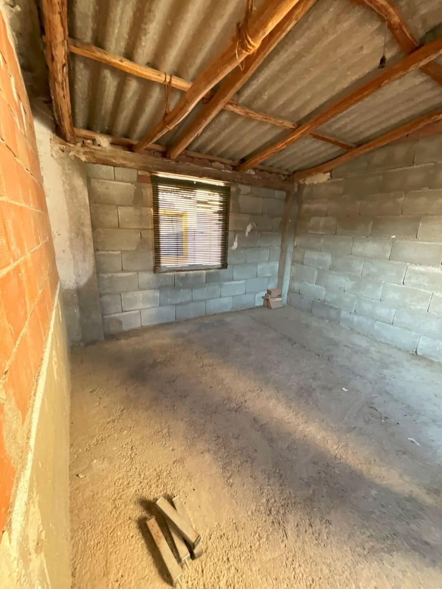 3 sovrum Hus till salu i Albunuelas med garage - 120 000 € (Ref: 9588079)