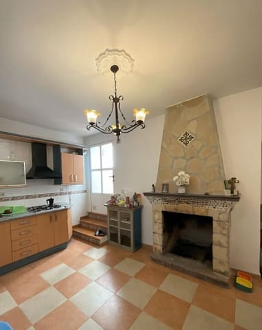 Casa de 4 habitaciones en Saleres, El Valle en venta - 109.000 € (Ref: 9588080)