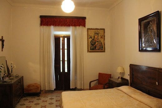 7 Zimmer Haus zu verkaufen in Restabal mit Garage - 450.000 € (Ref: 9615221)