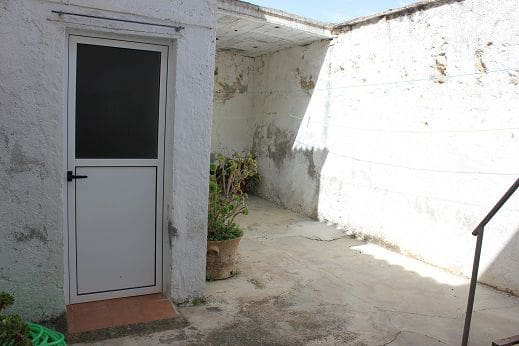 7 Zimmer Haus zu verkaufen in Restabal mit Garage - 450.000 € (Ref: 9615221)