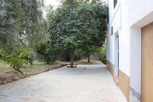 7 Zimmer Haus zu verkaufen in Restabal mit Garage - 450.000 € (Ref: 9615221)