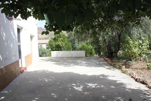 7 Zimmer Haus zu verkaufen in Restabal mit Garage - 450.000 € (Ref: 9615221)