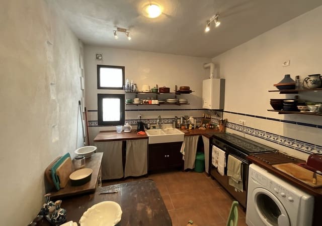 Casa de 2 habitaciones en Albuñuelas en venta - 110.000 € (Ref: 9698124)