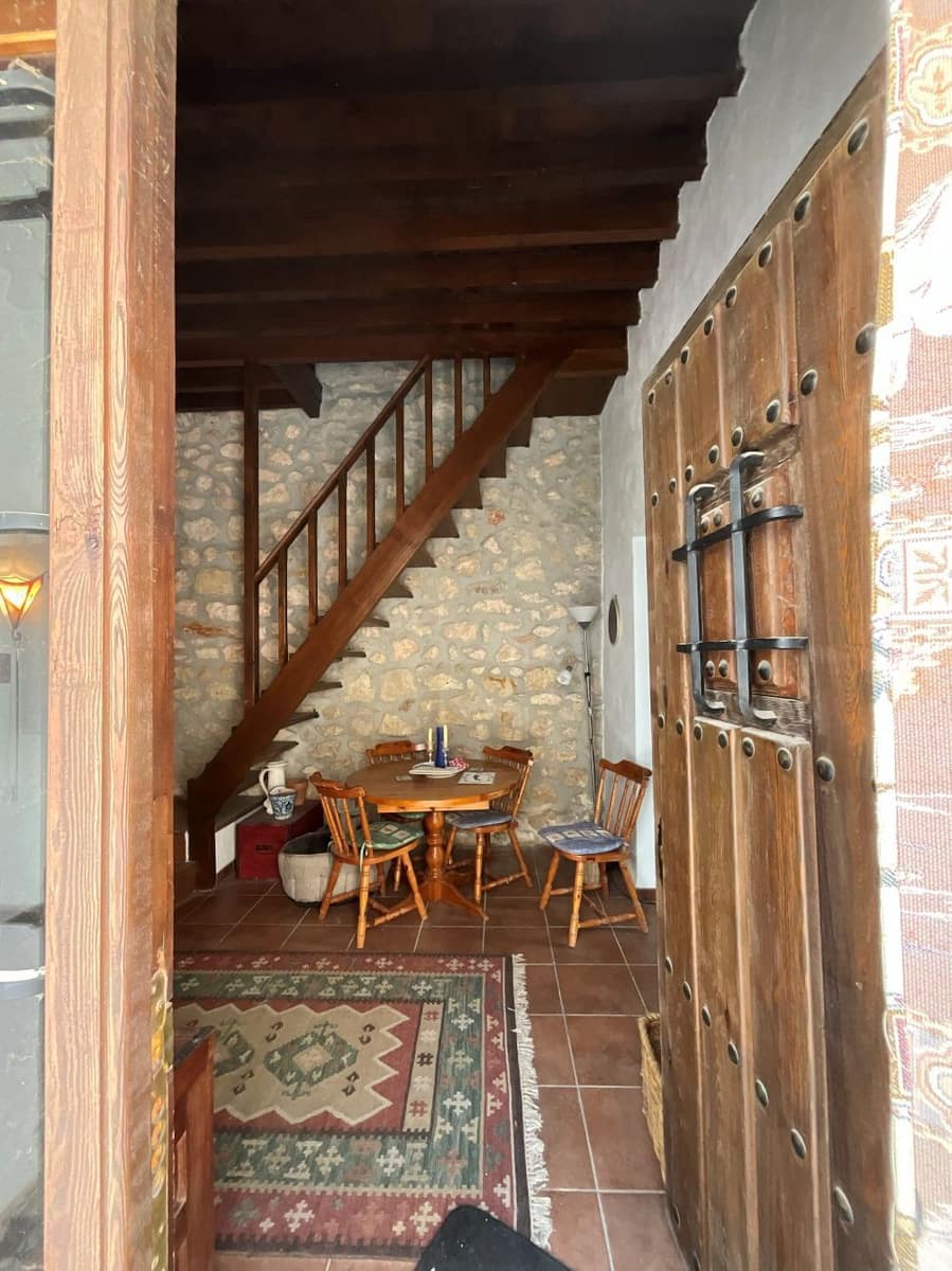 Casa de 2 habitaciones en Albuñuelas en venta - 110.000 € (Ref: 9698124)