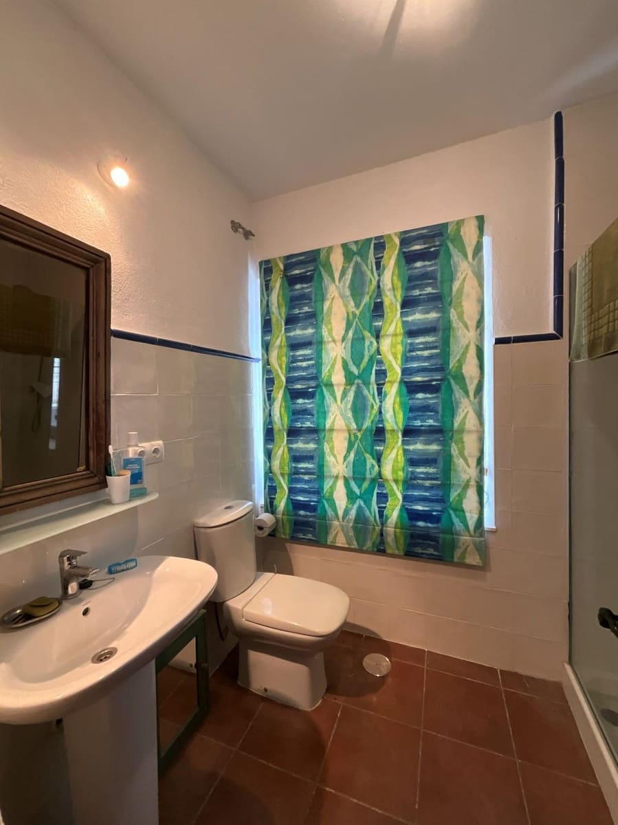 Casa de 2 habitaciones en Albuñuelas en venta - 110.000 € (Ref: 9698124)