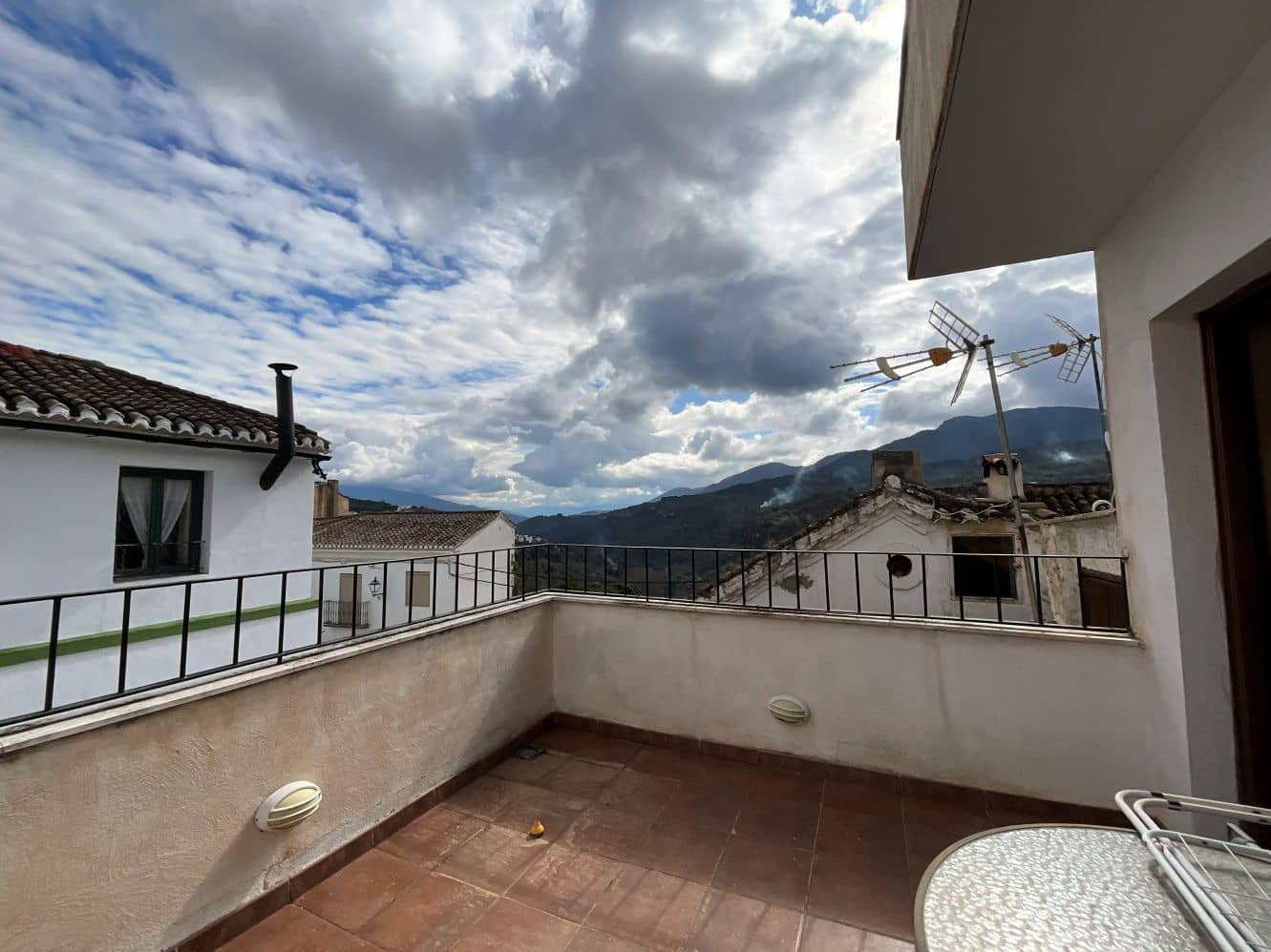 Casa de 2 habitaciones en Albuñuelas en venta - 110.000 € (Ref: 9698124)