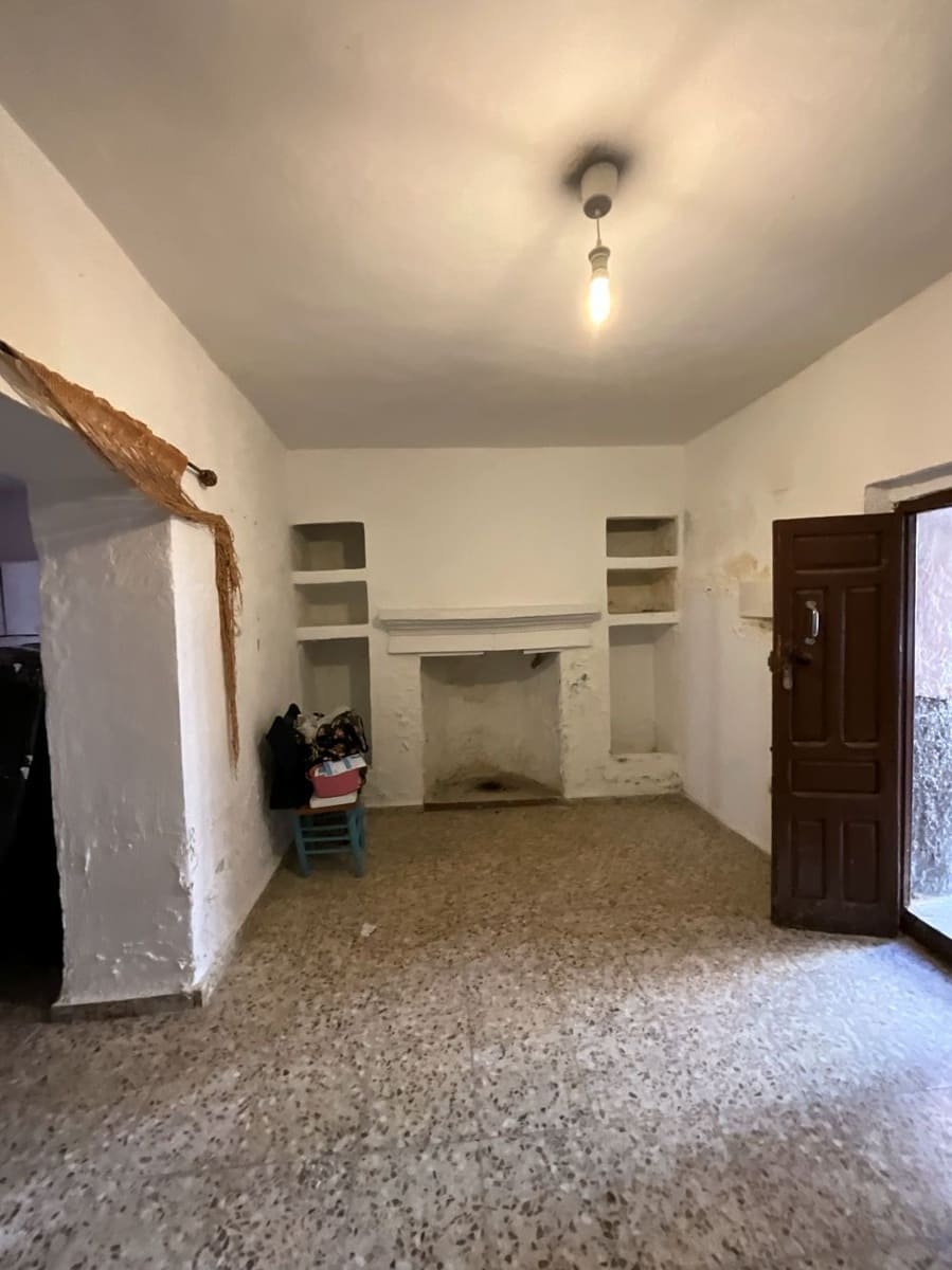 4 quarto Casa em Banda para venda em Albunuelas - 54 900 € (Ref: 9698125)