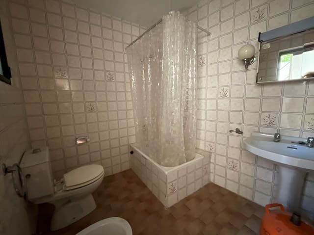 4 quarto Casa em Banda para venda em Albuñuelas - 54 900 € (Ref: 9698125)