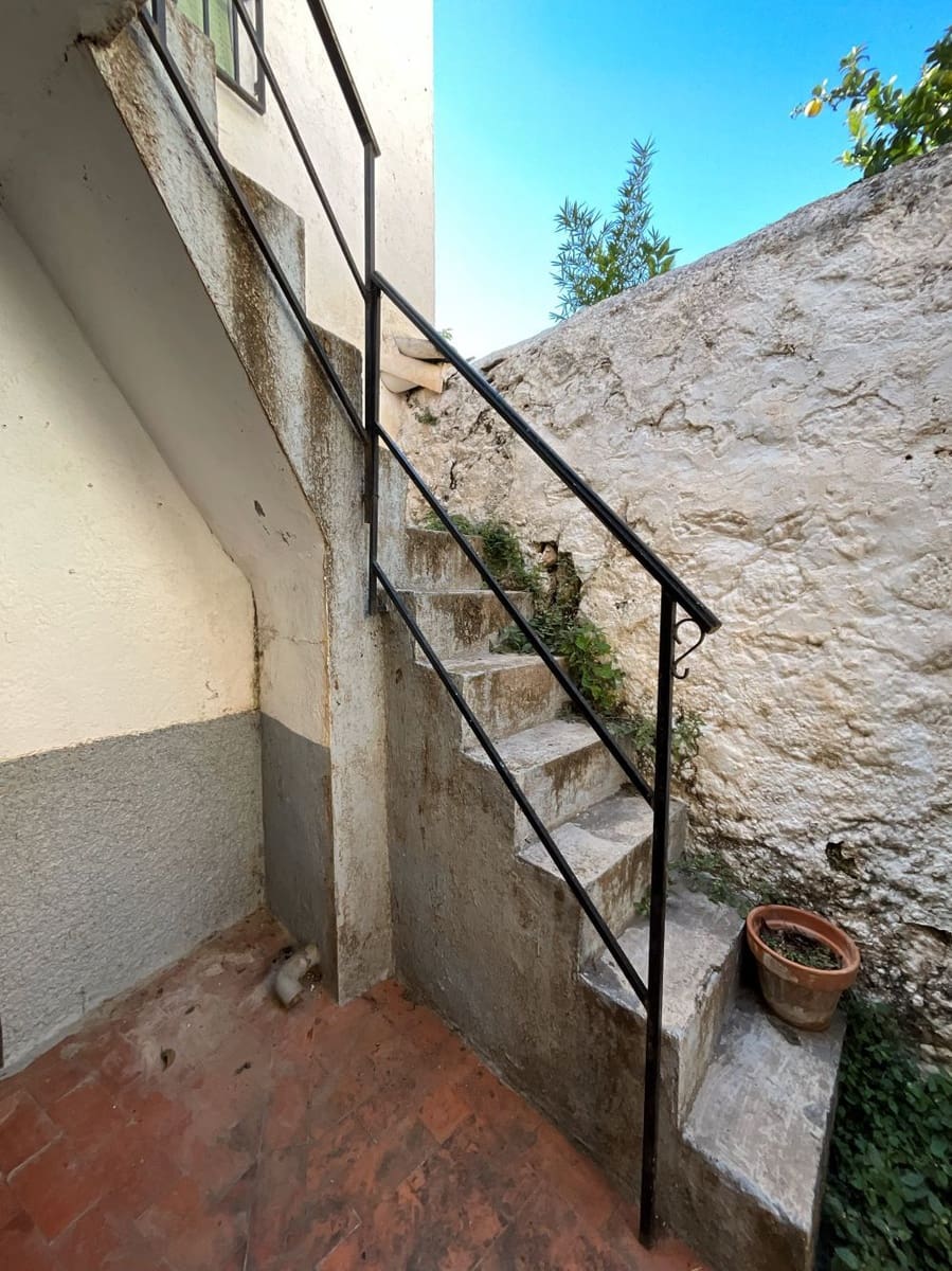 4 quarto Casa em Banda para venda em Albunuelas - 54 900 € (Ref: 9698125)