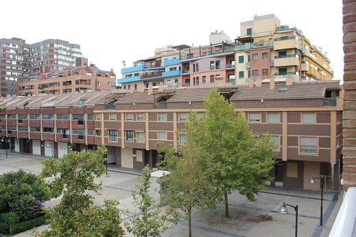 2 soveværelse Lejlighed til leje i Granada by - € 750 (Ref: 9761778)