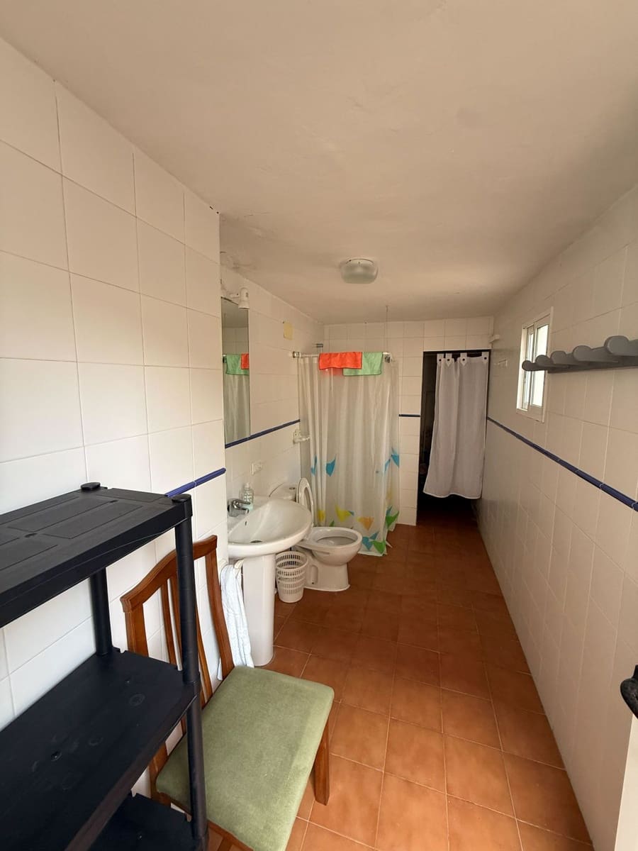 7 soverom Hus til salgs i Restabal med garasje - € 450 000 (Ref: 9790785)