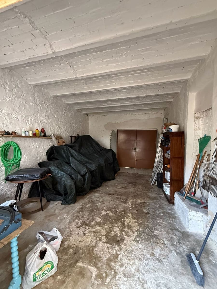 7 soverom Hus til salgs i Restabal med garasje - € 450 000 (Ref: 9790785)