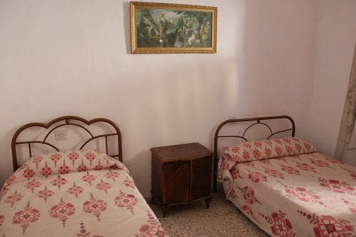 5 Zimmer Haus zu verkaufen in Pinos del Valle - 110.000 € (Ref: 9822373)