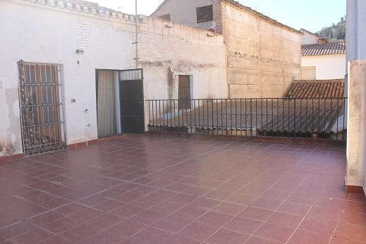 5 Zimmer Haus zu verkaufen in Pinos del Valle - 110.000 € (Ref: 9822373)