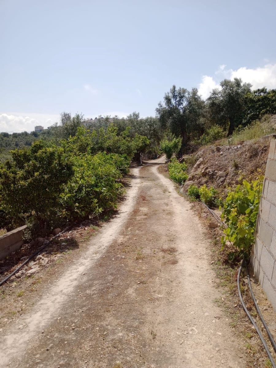 Quinta/Casa Rural para venda em Pinos del Valle - 70 000 € (Ref: 9830881)