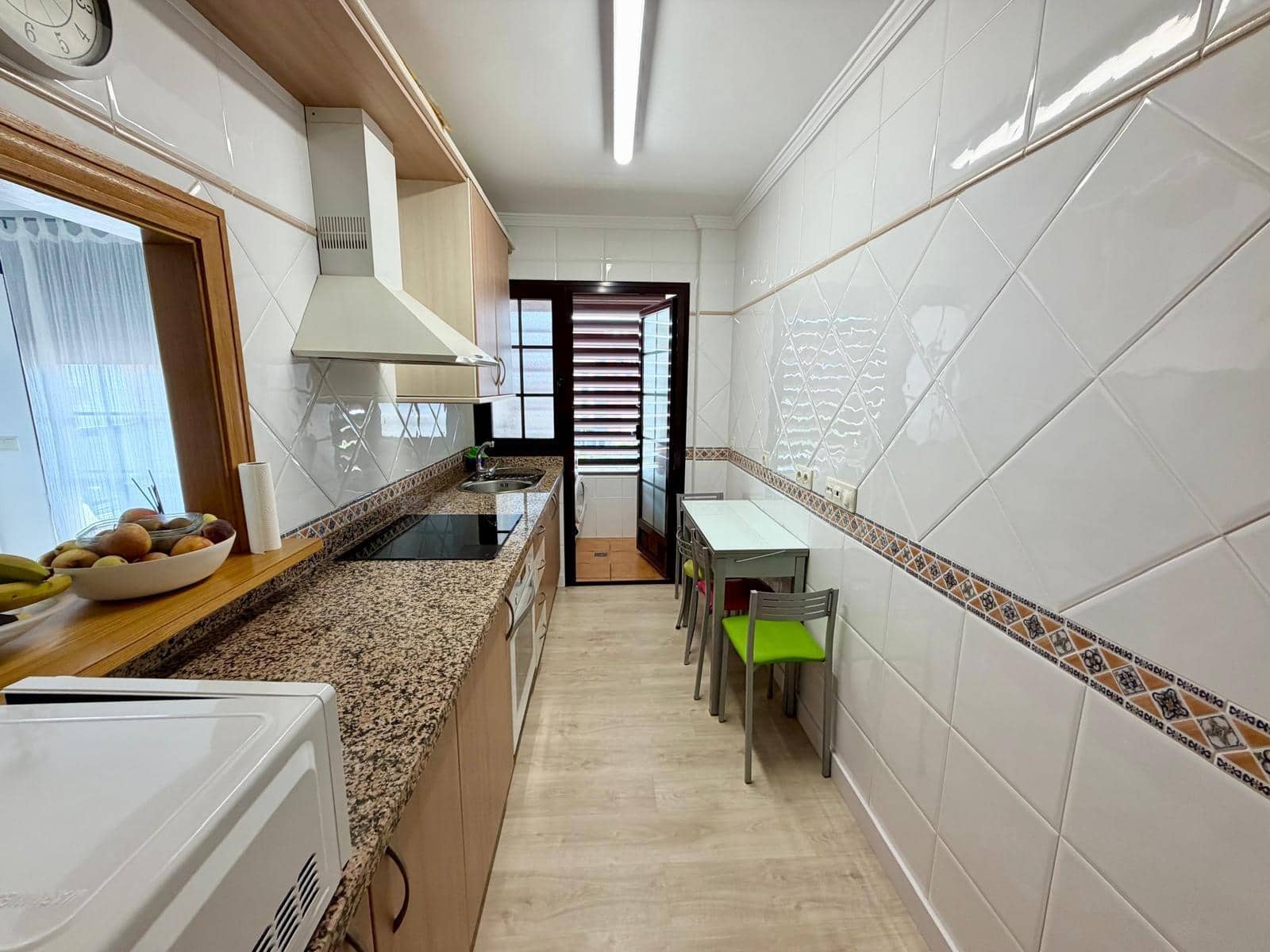 2 bedroom Apartment for rent in Aguadulce (Almeria) with pool - € 550 (Ref: 10011566)
