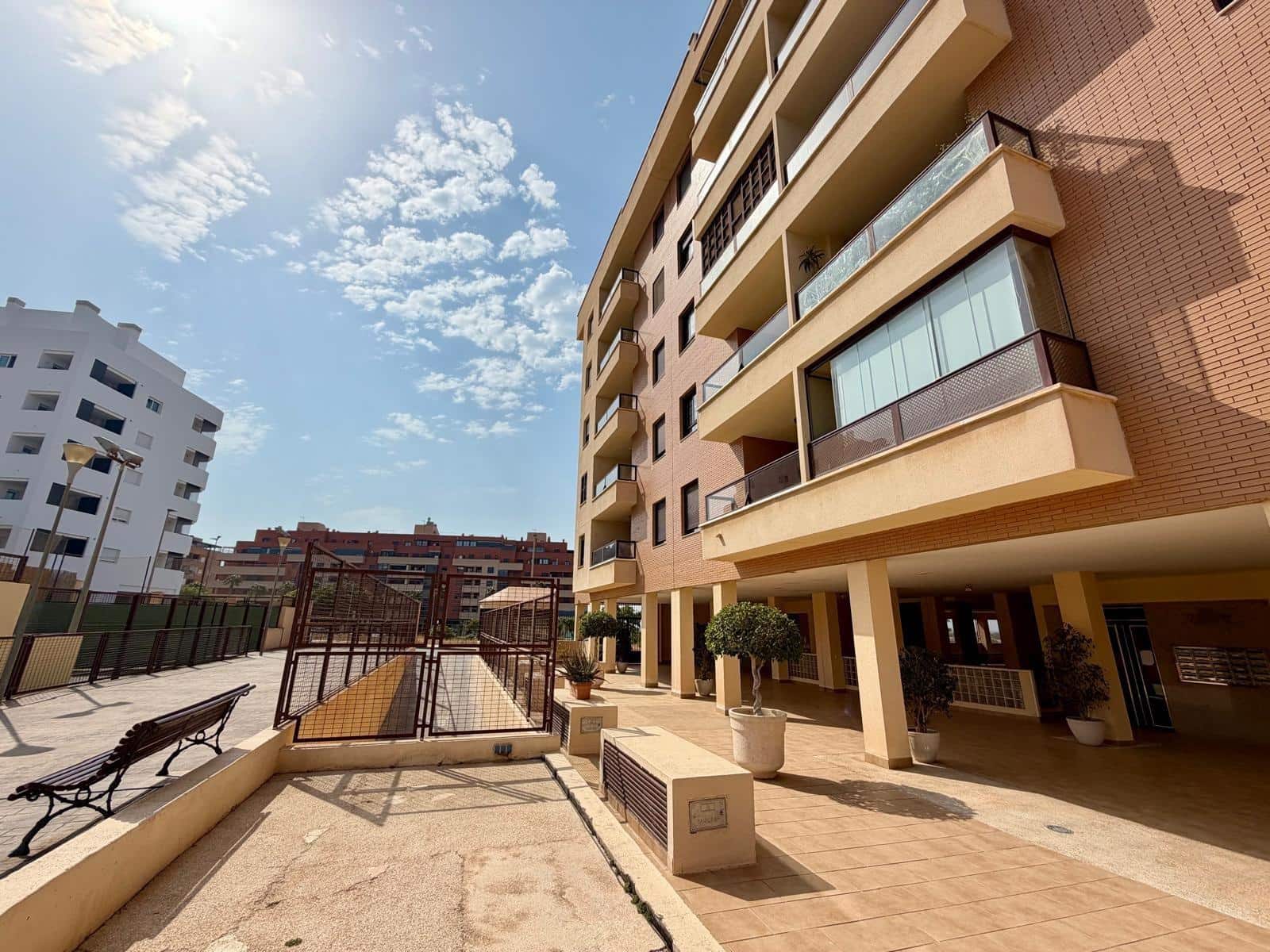 2 bedroom Apartment for rent in Aguadulce (Almeria) with pool - € 550 (Ref: 10011566)