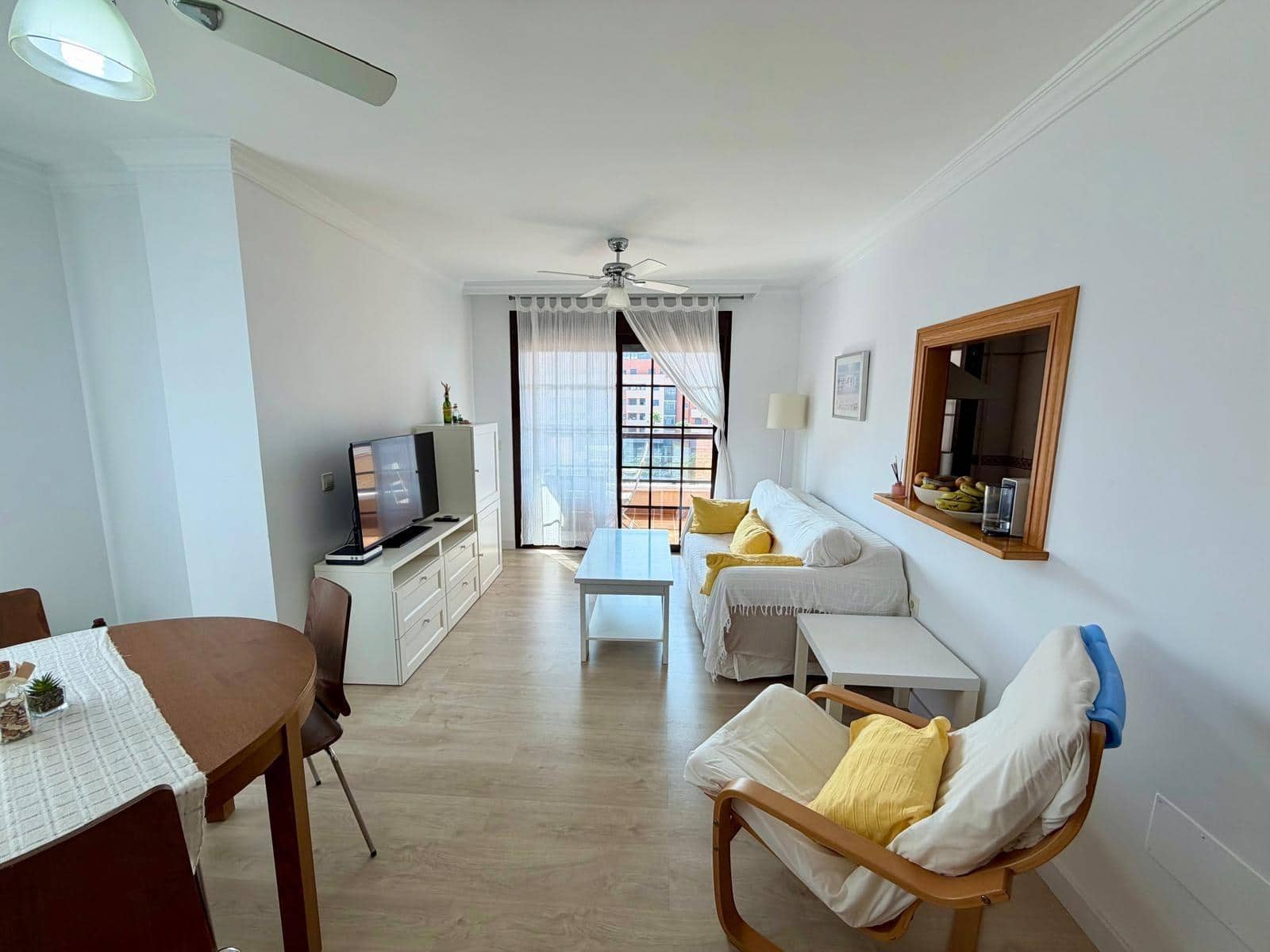 2 bedroom Apartment for rent in Aguadulce (Almeria) with pool - € 550 (Ref: 10011566)