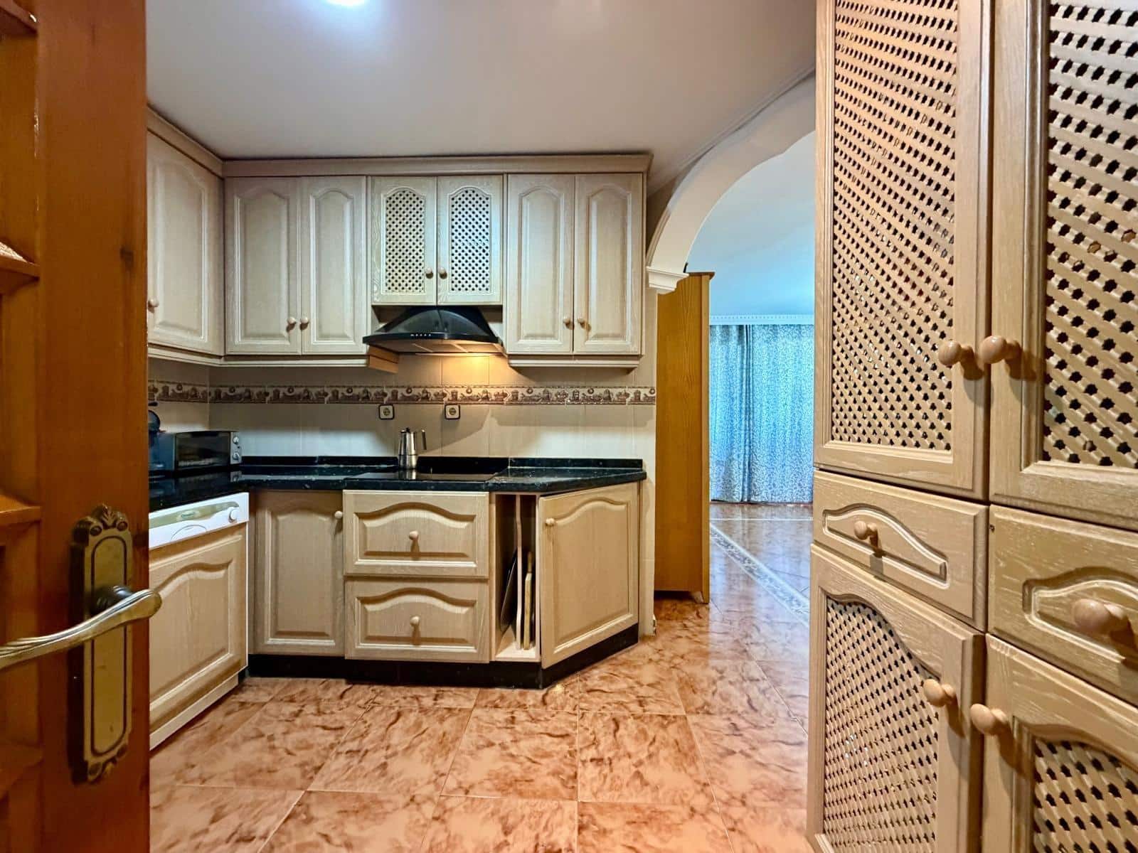 3 slaapkamer Flat te koop in Aguadulce (Almeria) met garage - € 450.000 (Ref: 10011567)