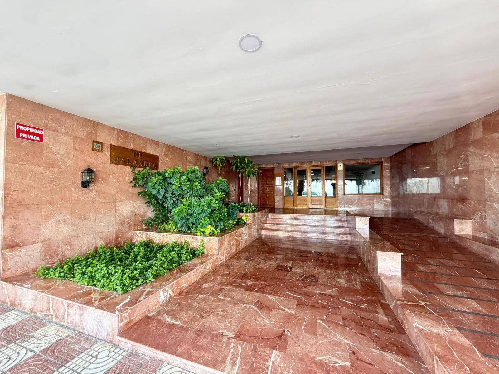 3 slaapkamer Flat te koop in Aguadulce (Almeria) met garage - € 450.000 (Ref: 10011567)