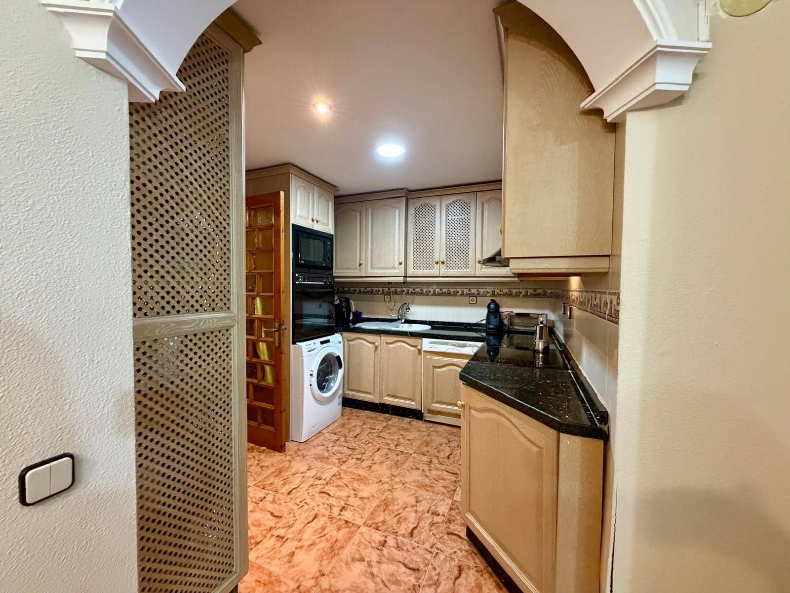 3 slaapkamer Flat te koop in Aguadulce (Almeria) met garage - € 450.000 (Ref: 10011567)