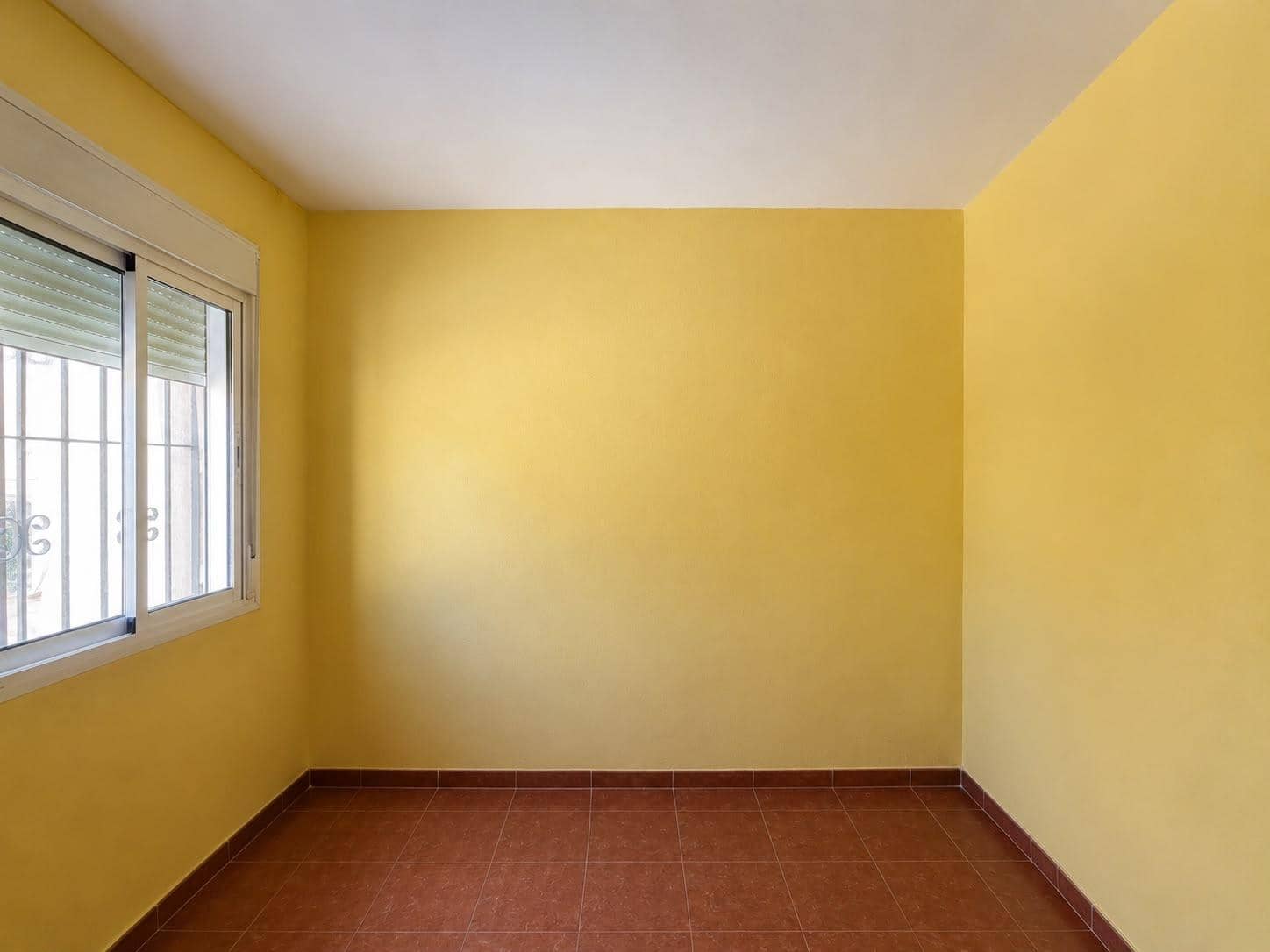 4 bedroom Terraced Villa for sale in Roquetas de Mar with garage - € 157,000 (Ref: 10013102)