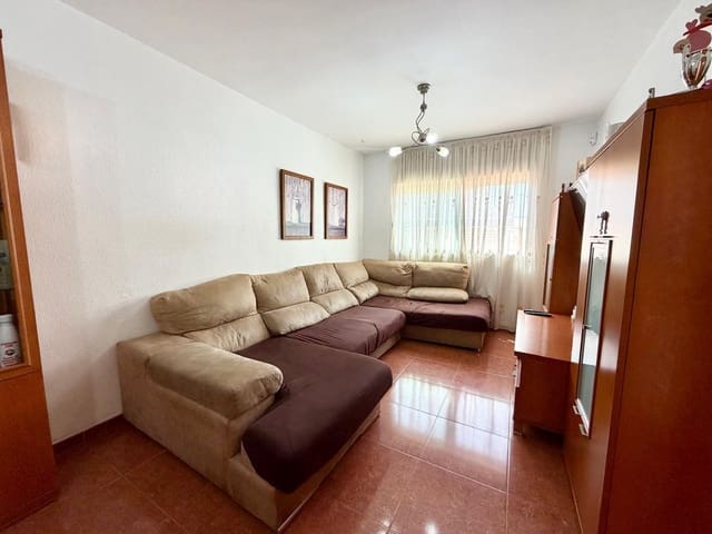 4 bedroom Terraced Villa for sale in Roquetas de Mar with garage - € 157,000 (Ref: 10013102)