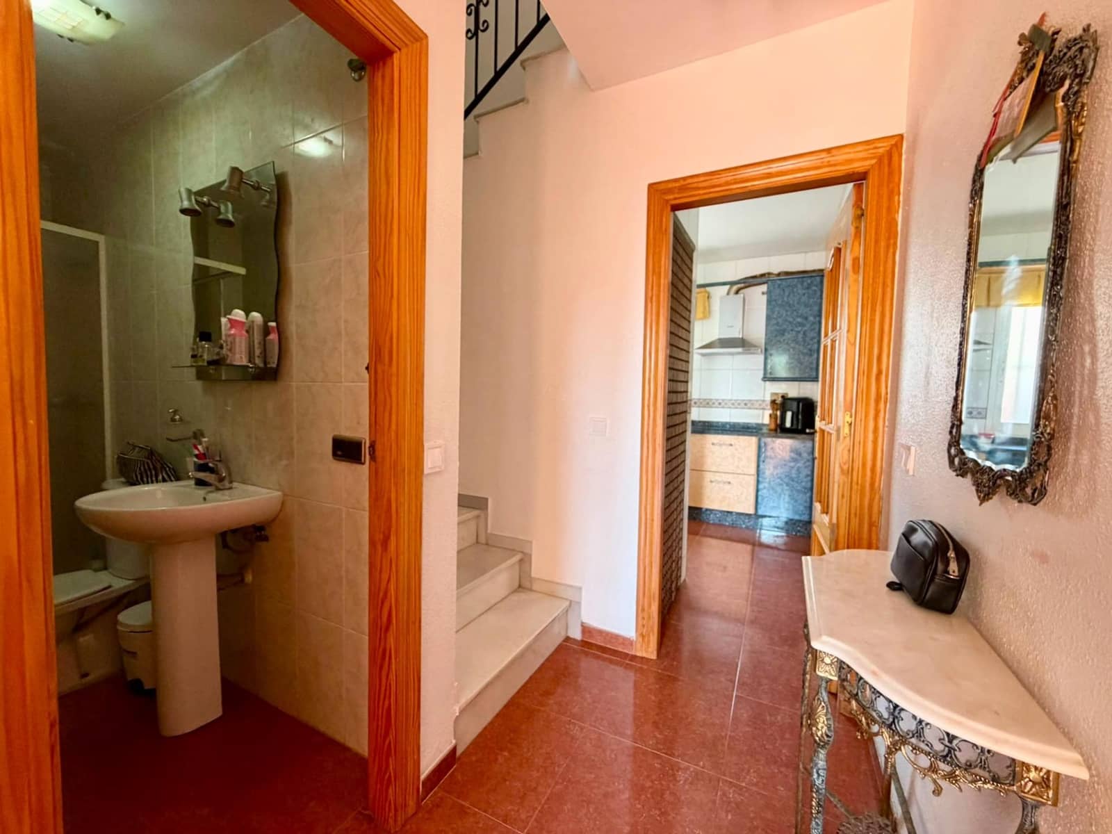 4 bedroom Terraced Villa for sale in Roquetas de Mar with garage - € 157,000 (Ref: 10013102)