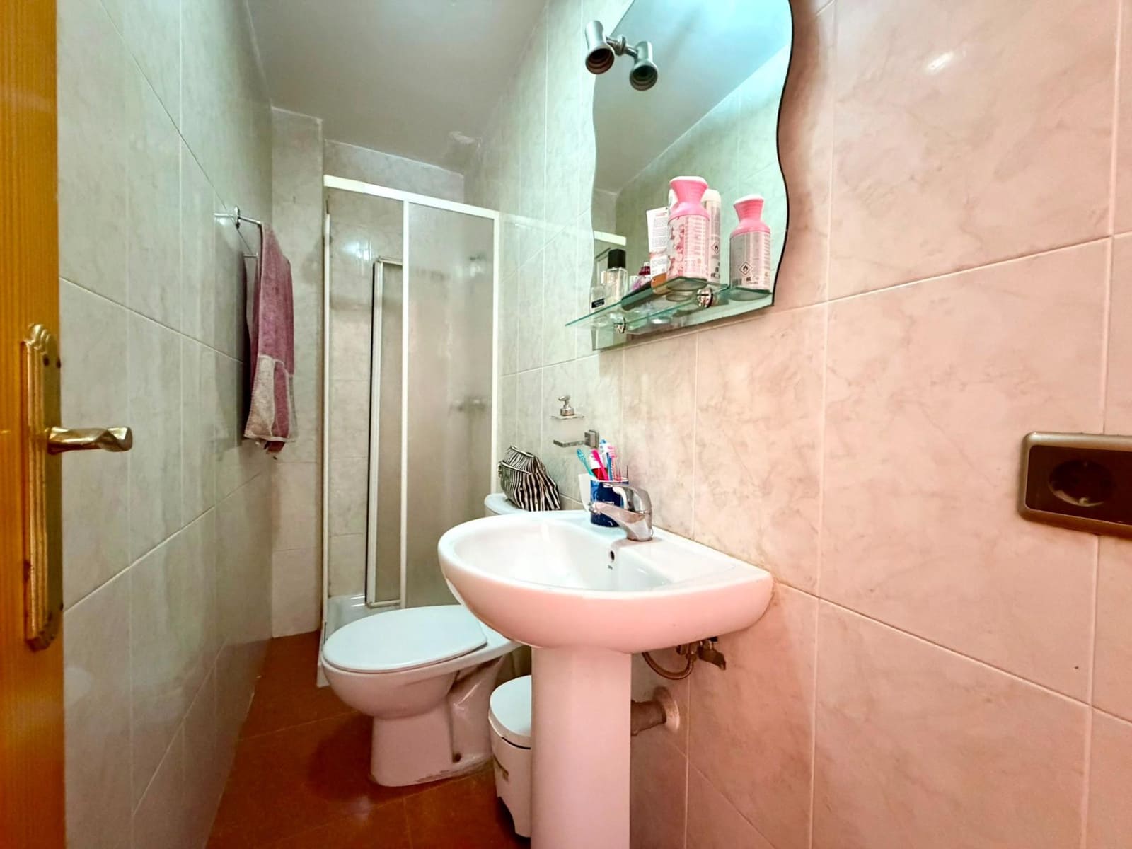 4 bedroom Terraced Villa for sale in Roquetas de Mar with garage - € 157,000 (Ref: 10013102)