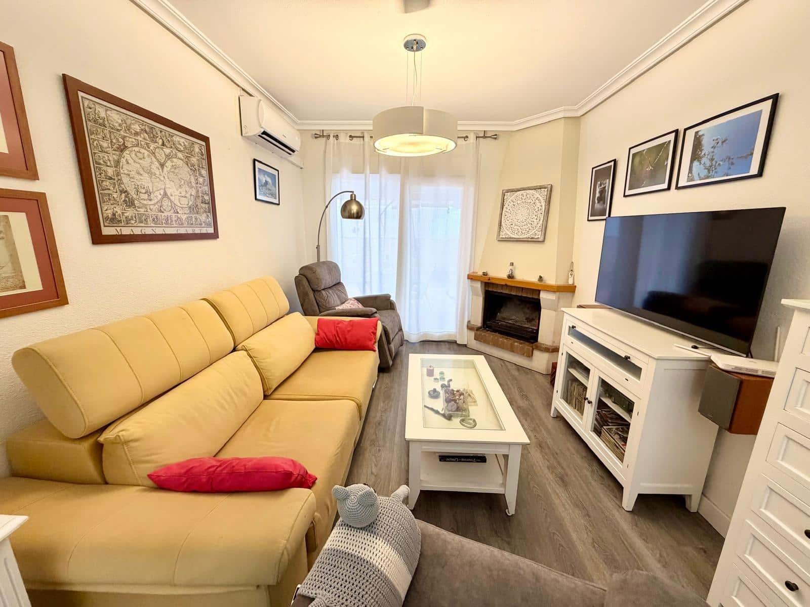 Adosado de 4 habitaciones en Huércal de Almería en venta con garaje - 295.000 € (Ref: 10031739)