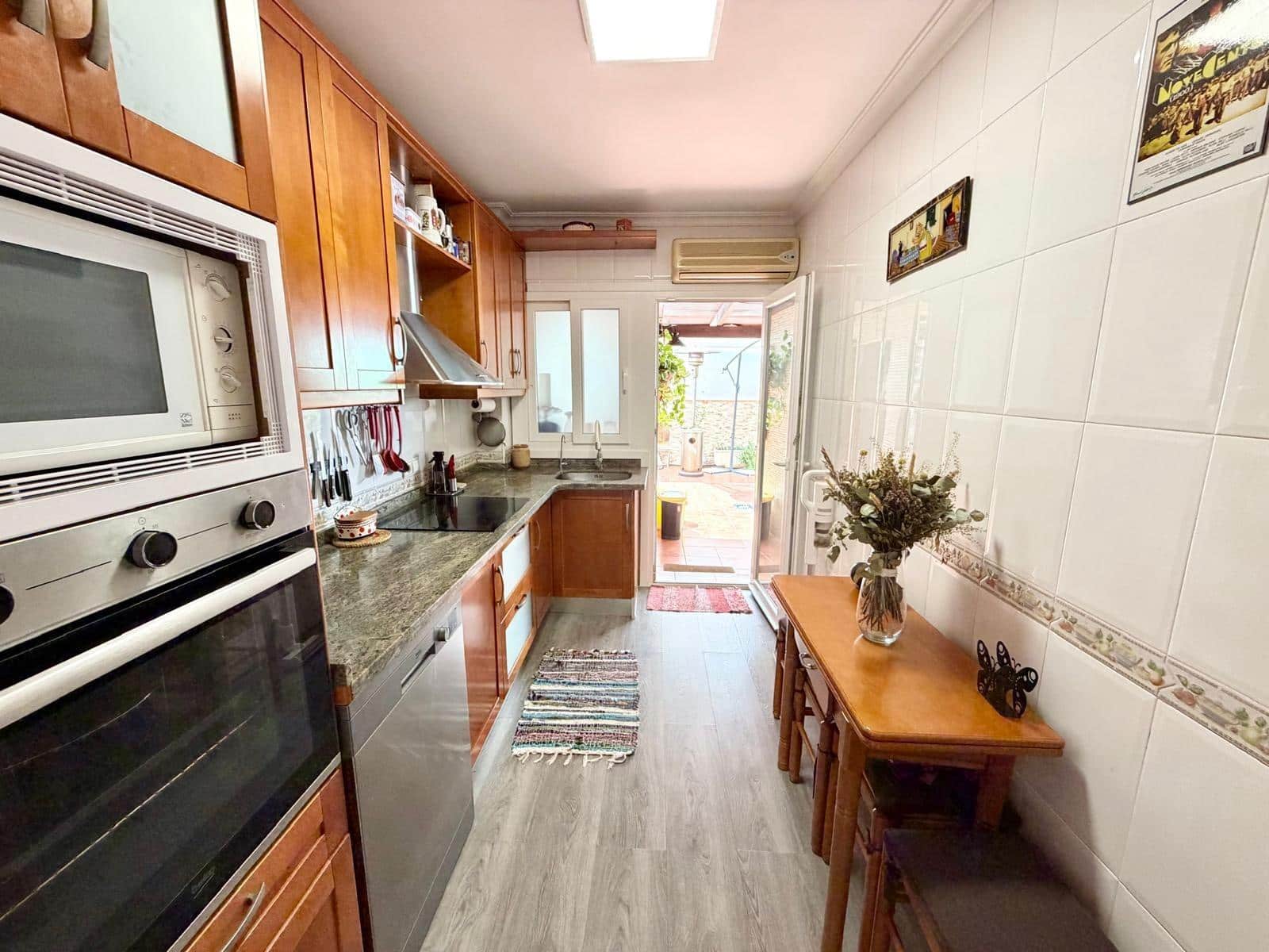 Adosado de 4 habitaciones en Huércal de Almería en venta con garaje - 295.000 € (Ref: 10031739)