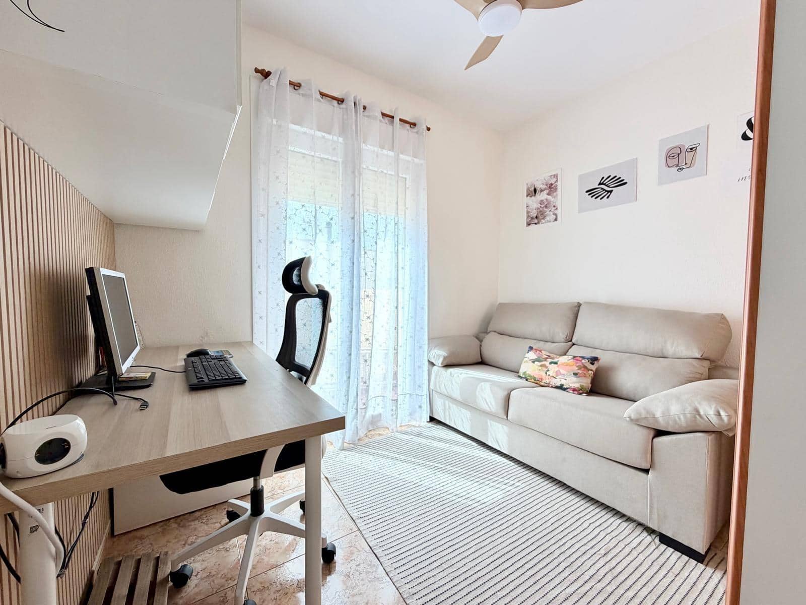 Adosado de 4 habitaciones en Huércal de Almería en venta con garaje - 295.000 € (Ref: 10031739)