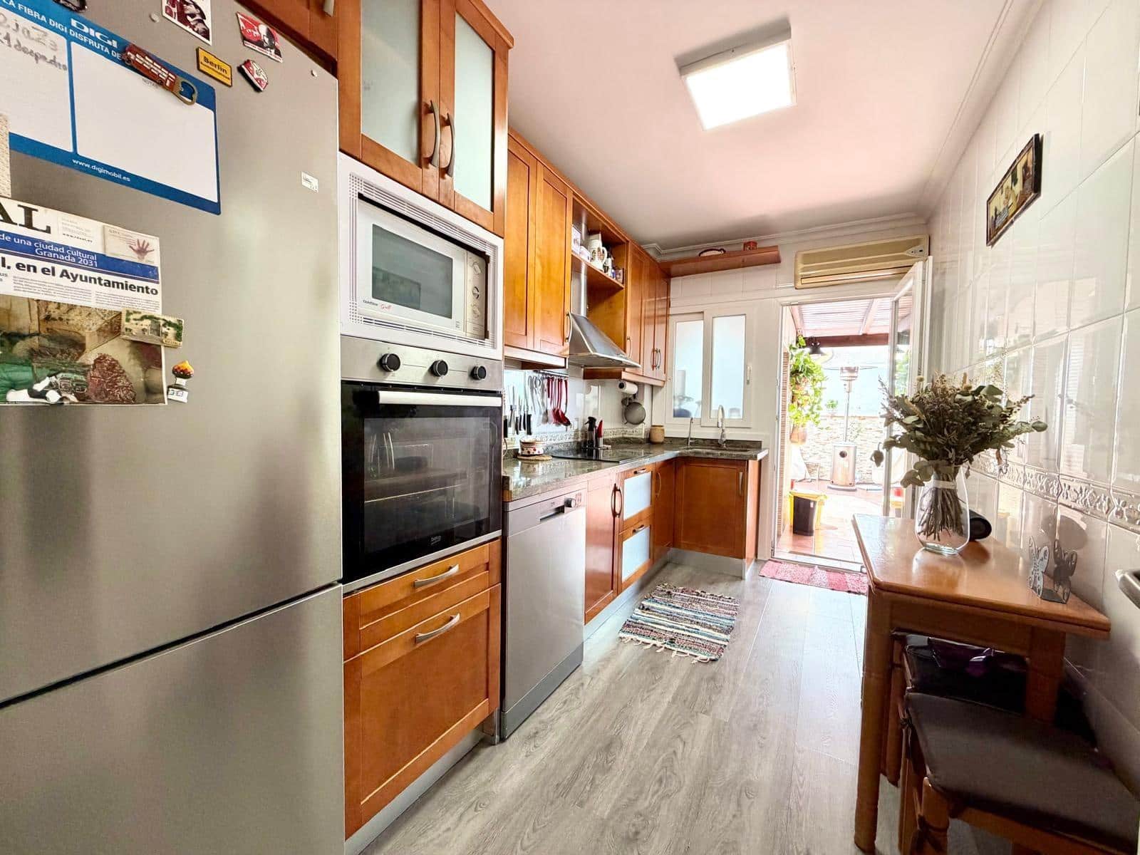 Adosado de 4 habitaciones en Huércal de Almería en venta con garaje - 295.000 € (Ref: 10031739)