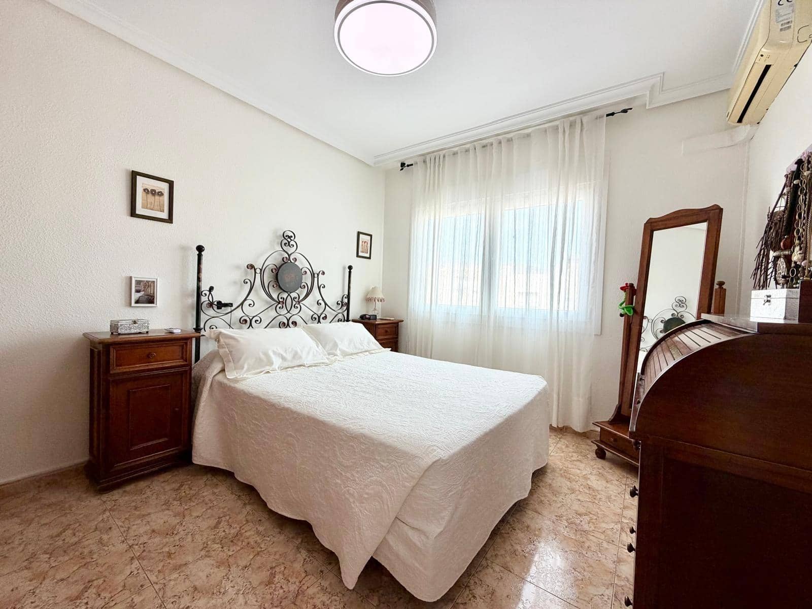 Adosado de 4 habitaciones en Huércal de Almería en venta con garaje - 295.000 € (Ref: 10031739)