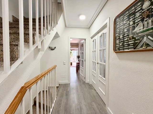 Adosado de 4 habitaciones en Huércal de Almería en venta con garaje - 295.000 € (Ref: 10031739)