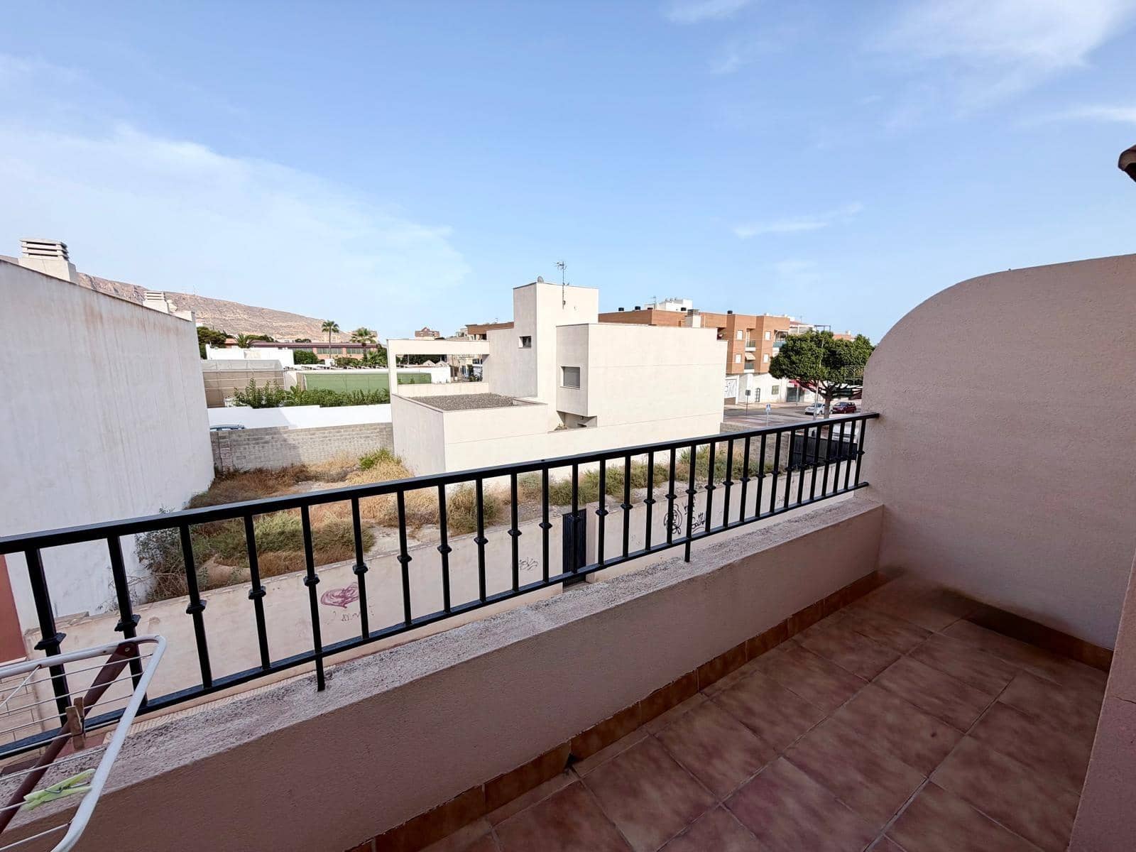 Studio à louer à Aguadulce (Almeria) - 480 € (Ref: 10047469)