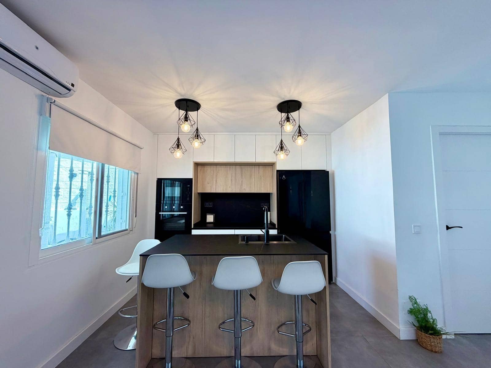 3 chambre Villa/Maison à vendre à Aguadulce (Almeria) avec piscine - 399 000 € (Ref: 10047470)