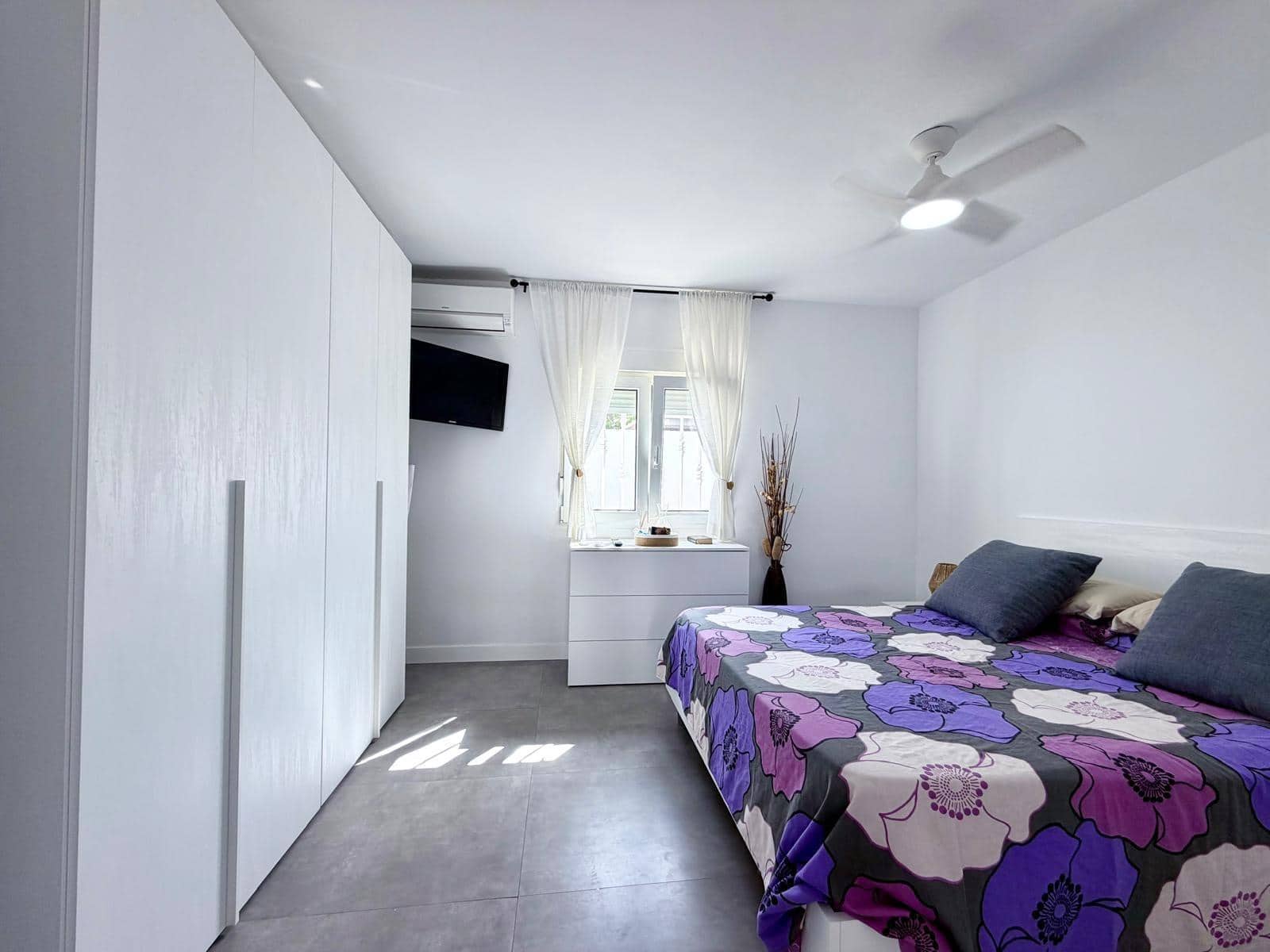 3 chambre Villa/Maison à vendre à Aguadulce (Almeria) avec piscine - 399 000 € (Ref: 10047470)
