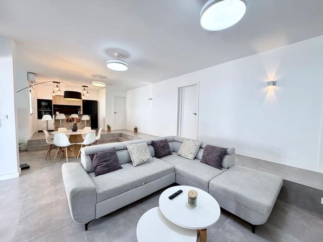 3 chambre Villa/Maison à vendre à Aguadulce (Almeria), Roquetas de Mar avec piscine - 399 000 € (Ref: 10047470)