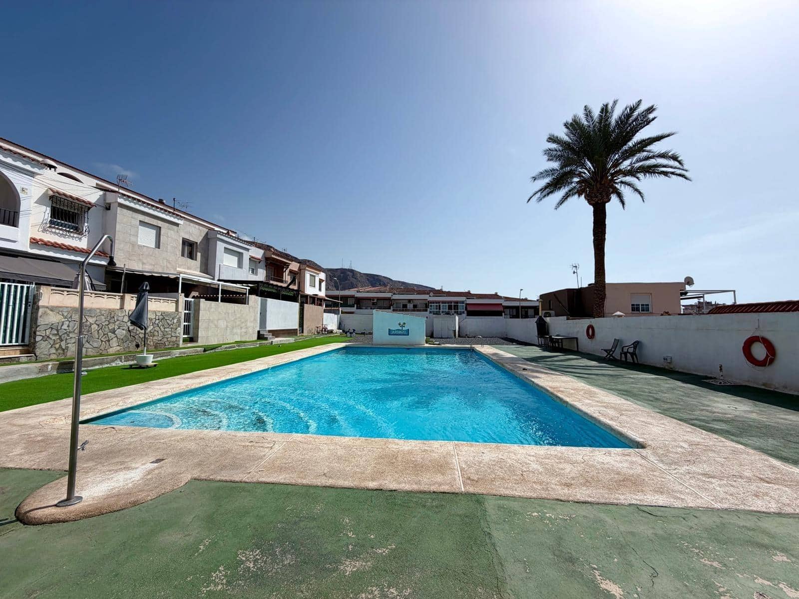 3 chambre Villa/Maison à vendre à Aguadulce (Almeria) avec piscine - 399 000 € (Ref: 10047470)