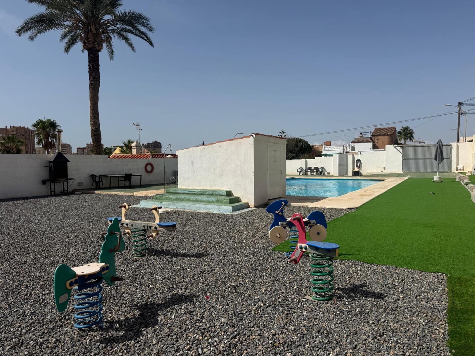 3 chambre Villa/Maison à vendre à Aguadulce (Almeria) avec piscine - 399 000 € (Ref: 10047470)