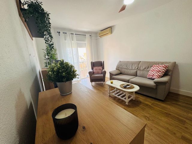 1 quarto Apartamento para arrendar em Almeria cidade - 800 € (Ref: 10115778)