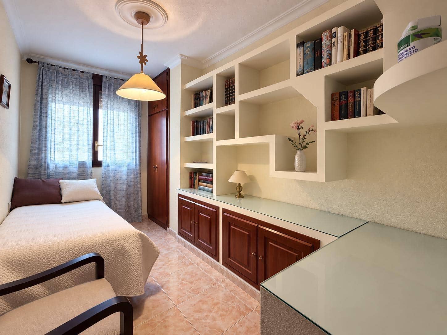3 quarto Apartamento para venda em Almeria cidade - 125 000 € (Ref: 10115779)