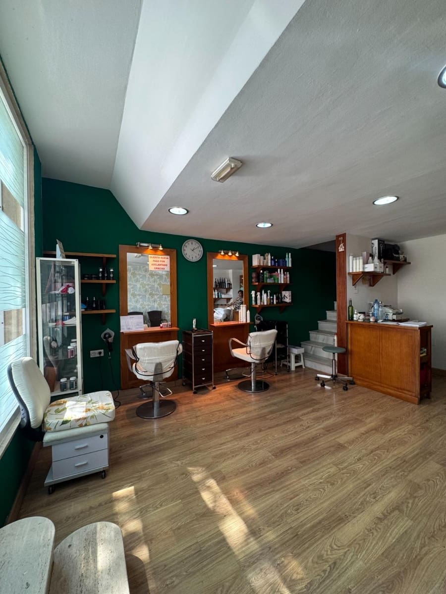 Commerciale in vendita in Almeria citta - 65.000 € (Rif: 10120046)