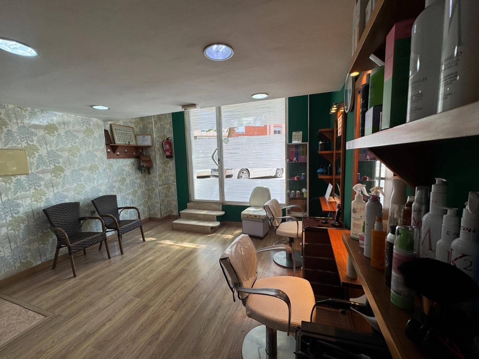 Commerciale in vendita in Almeria citta - 65.000 € (Rif: 10120046)