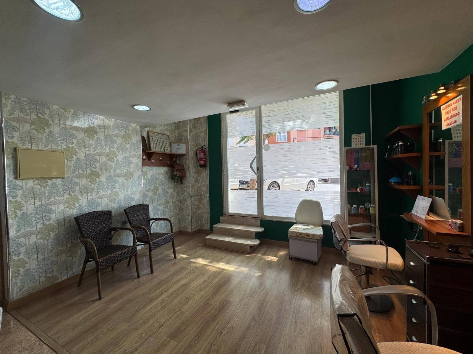 Commerciale in vendita in Almeria citta - 65.000 € (Rif: 10120046)