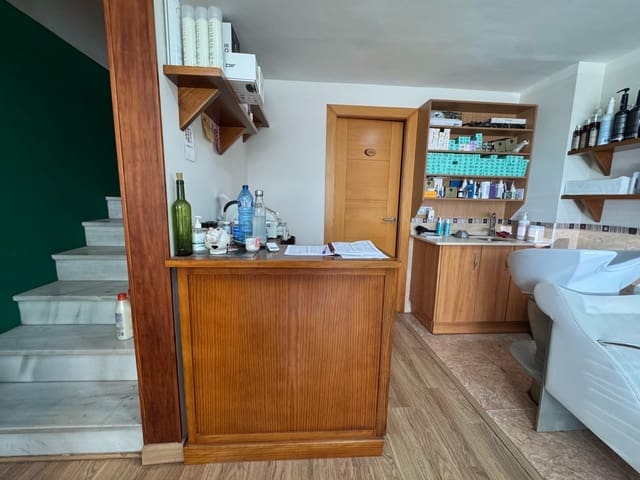 Commerciale in vendita in Almería città - 65.000 € (Rif: 10120046)