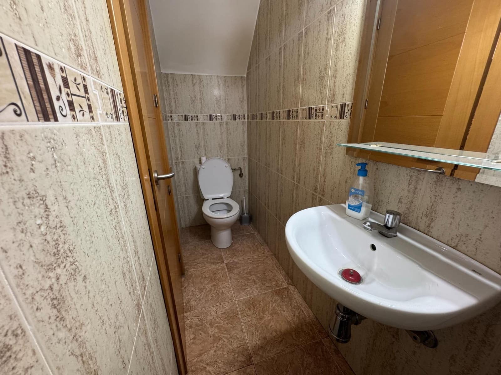Commerciale in vendita in Almeria citta - 65.000 € (Rif: 10120046)