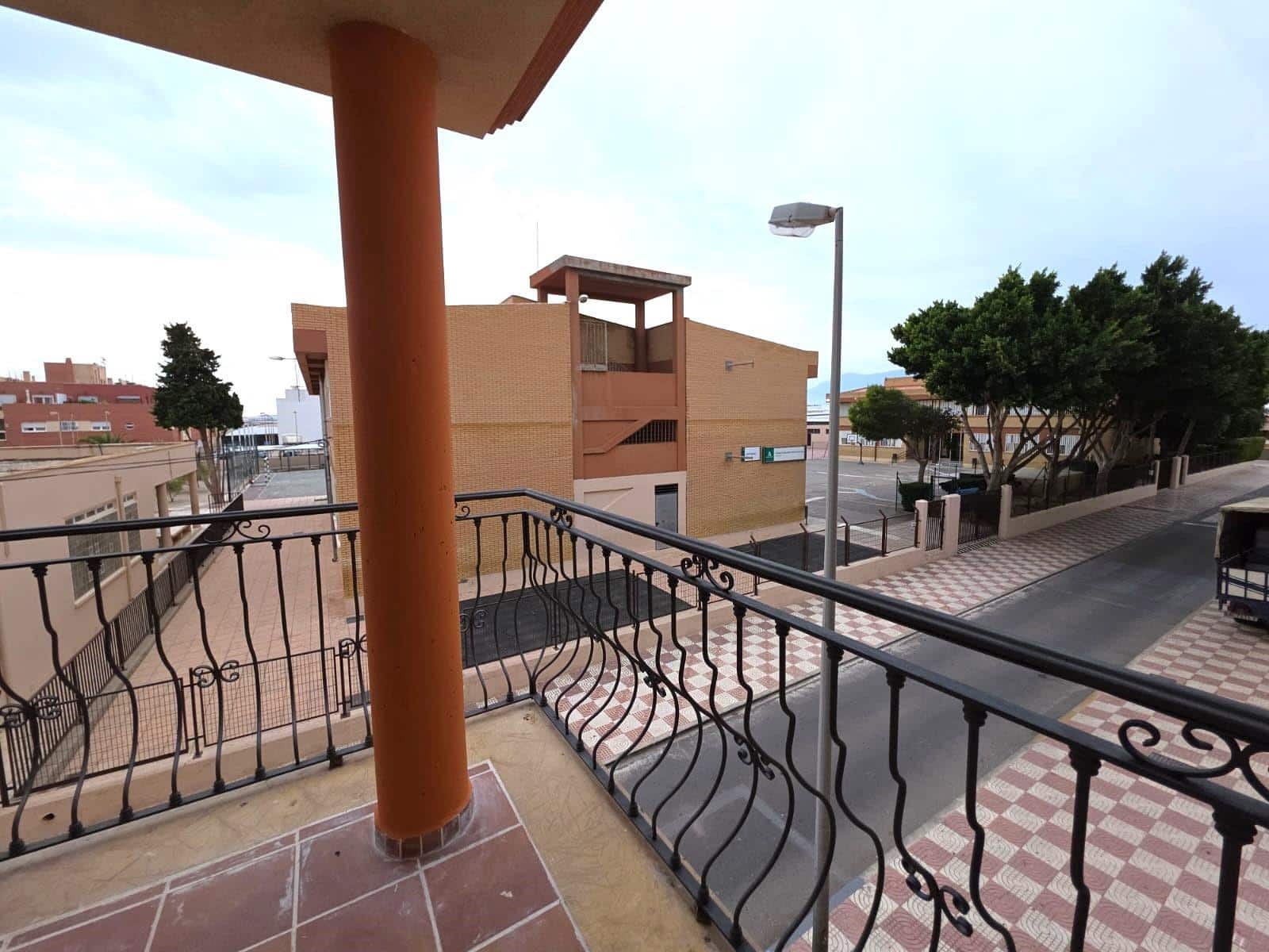 2 camera da letto Appartamento in vendita in Roquetas de Mar con garage - 120.000 € (Rif: 10147277)