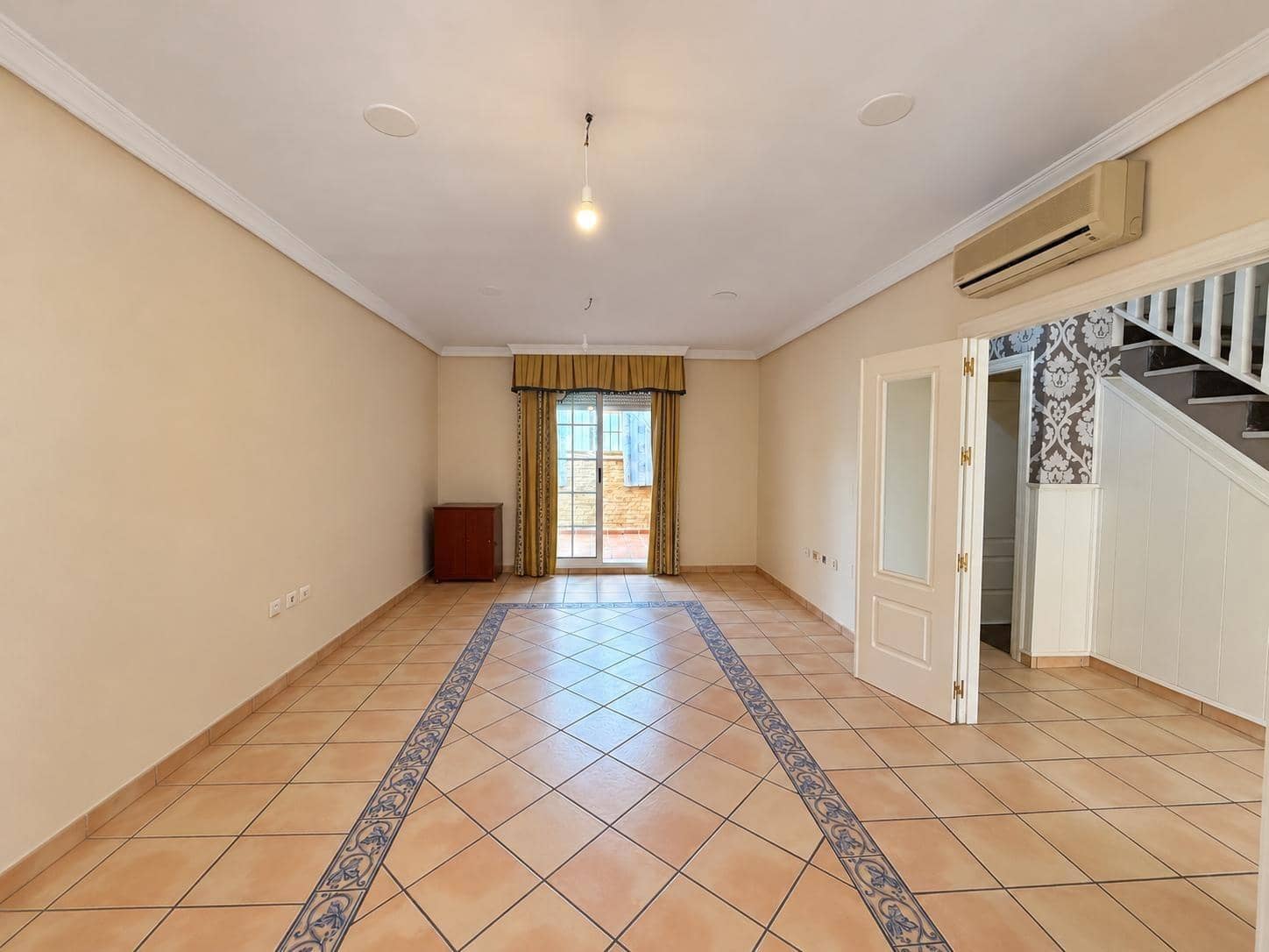 4 bedroom Terraced Villa for sale in Aguadulce (Almeria) with pool garage - € 354,000 (Ref: 10162341)